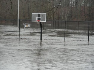 Flooding%20--%20courts.jpg