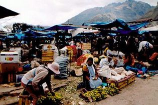 Urubamba%20Marketplace.jpg