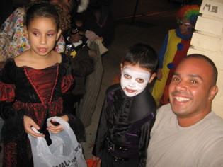 nhi-halloween%20011.JPG