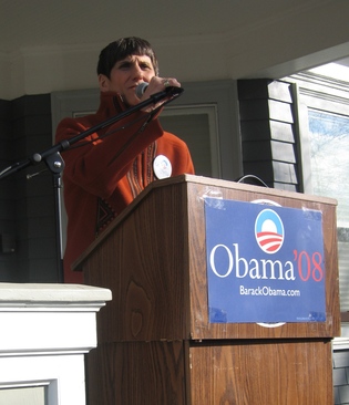 delauro.jpg