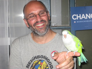 lee%20holding%20parrot.jpg